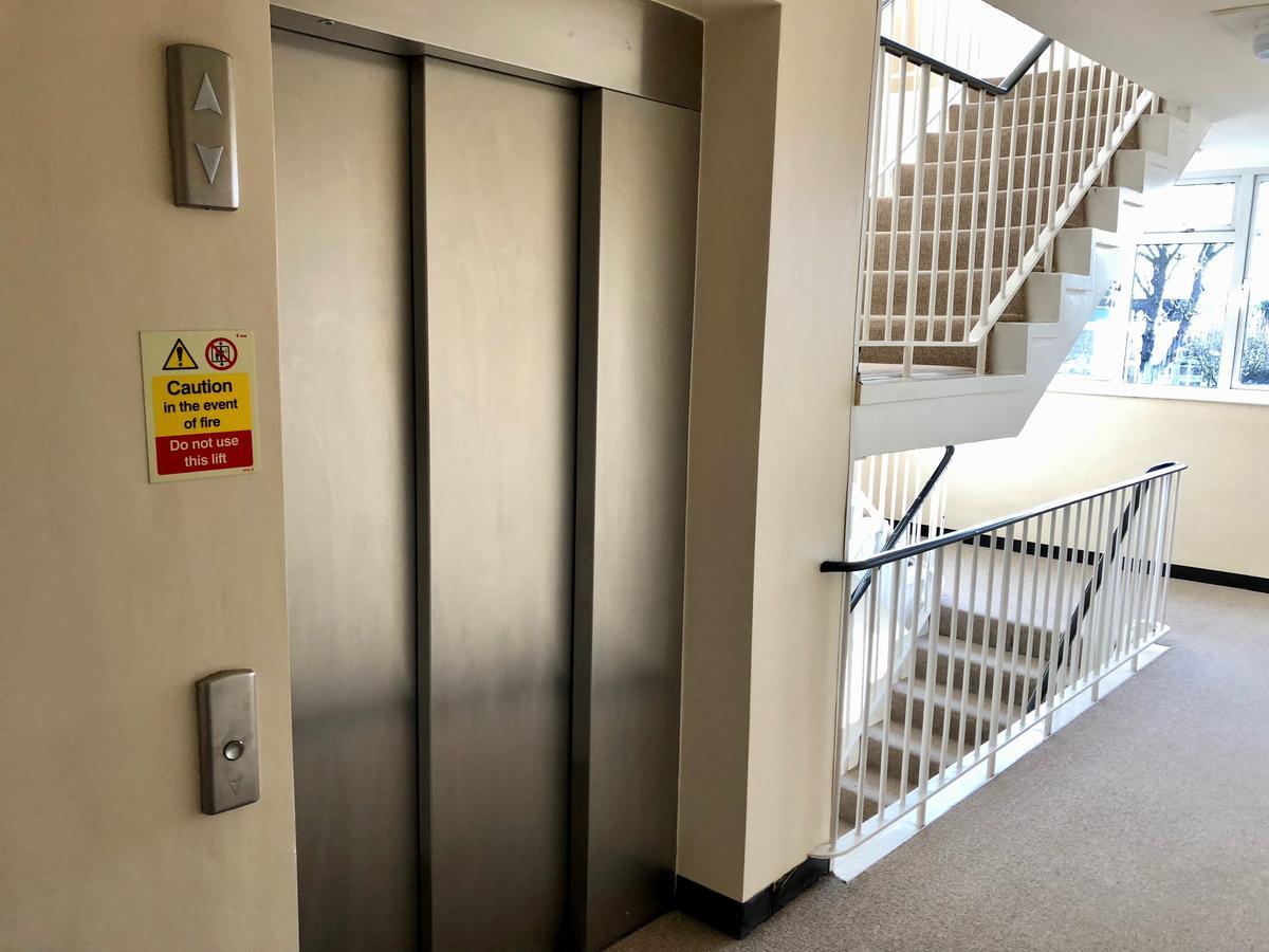 5 Mins Putney Tube Station Apartament Londra